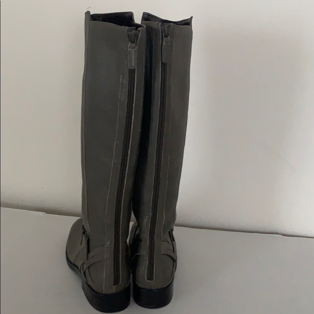 💥Cole Haan Boots- Size 9💥 - Picture 4 of 8